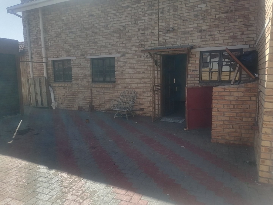 3 Bedroom Property for Sale in Vista Park Free State